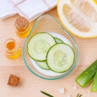 10 Natural Beauty Tips To Give You Healthy Glowing Skin