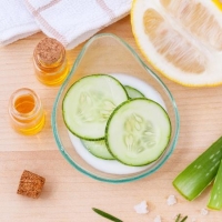10 Natural Beauty Tips To Give You Healthy Glowing Skin